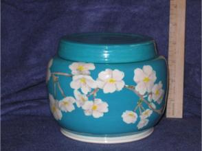 Lidded Ginger Jar